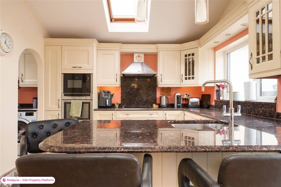 Detached house for Sale in Knocklyon, Dublin 16