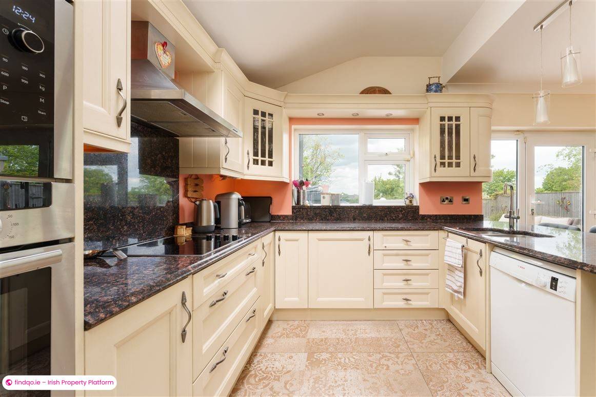 Detached house for Sale in Knocklyon, Dublin 16