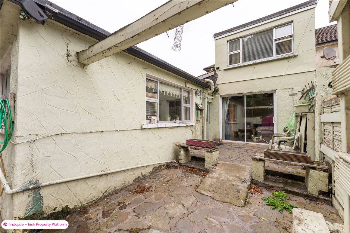 End of terrace house for Sale in Drimnagh, Dublin 12