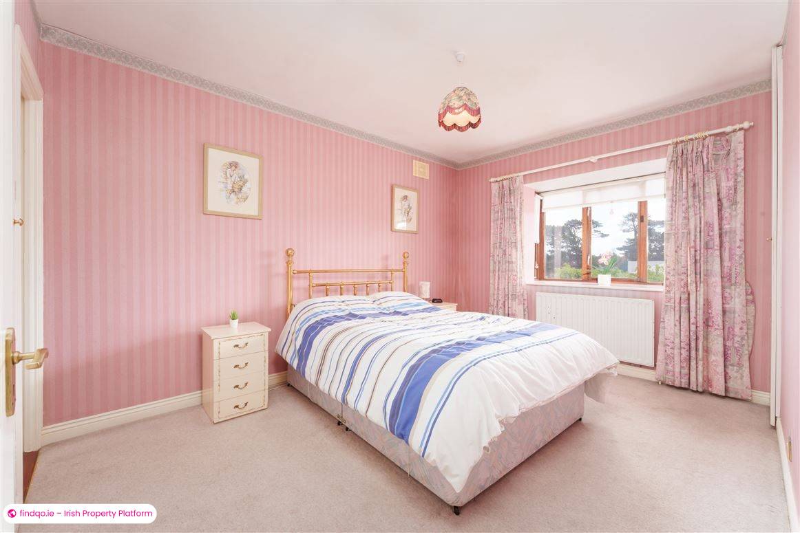 Detached house for Sale in Willbrook, Dublin 14