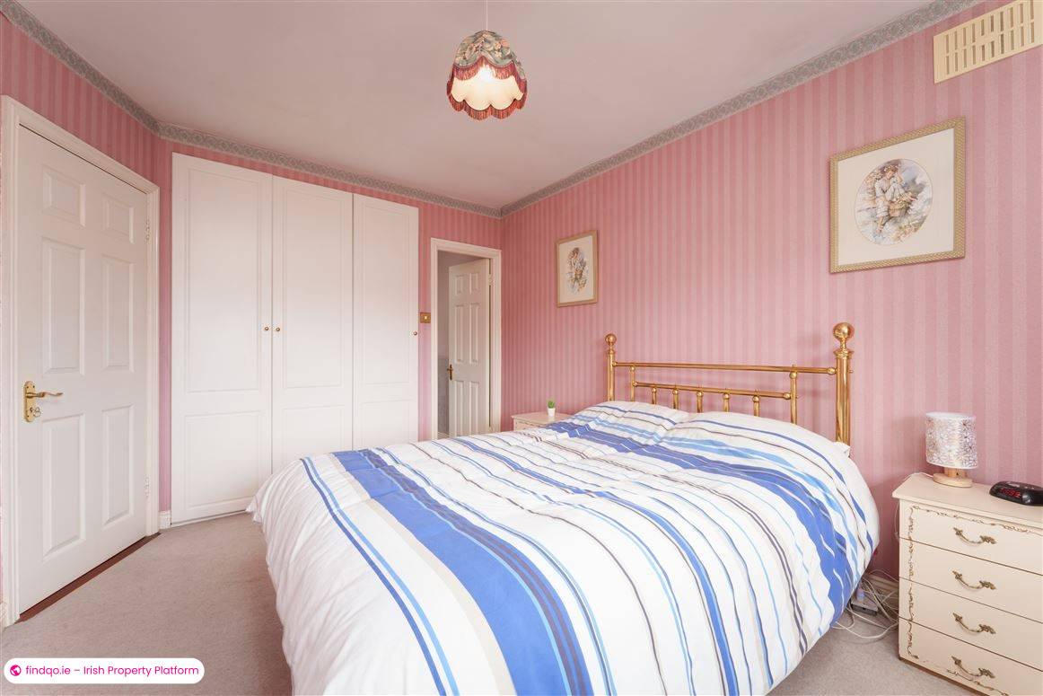 Detached house for Sale in Willbrook, Dublin 14
