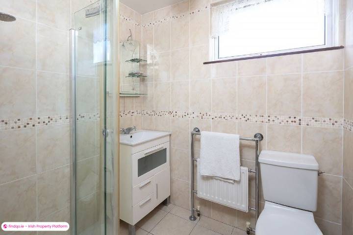 Detached house for Sale in Ballycotton, Cork