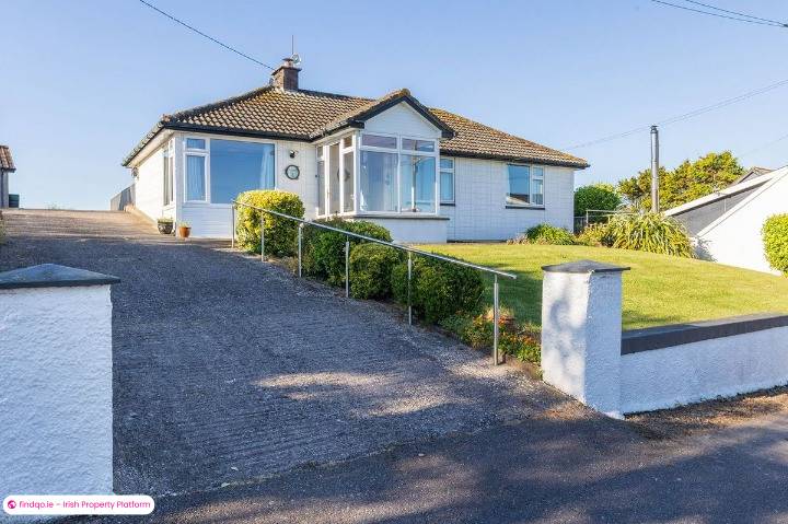 Detached house for Sale in Ballycotton, Cork