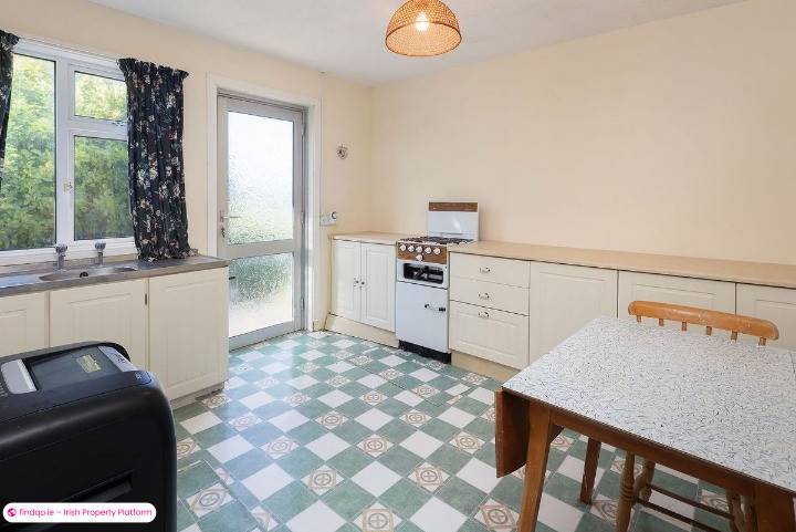 Detached house for Sale in Ballycotton, Cork