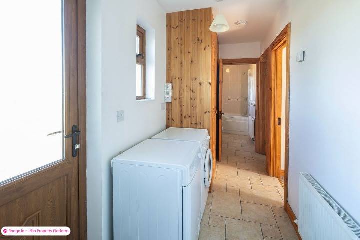 Semi-detached house for Sale in Ballycotton, Cork