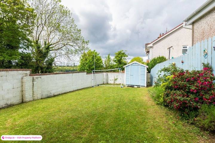 Semi-detached house for Sale in Whitegate, Cork