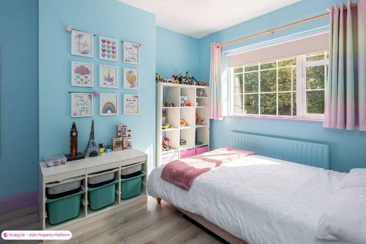 Semi-detached house for Sale in Whitegate, Cork