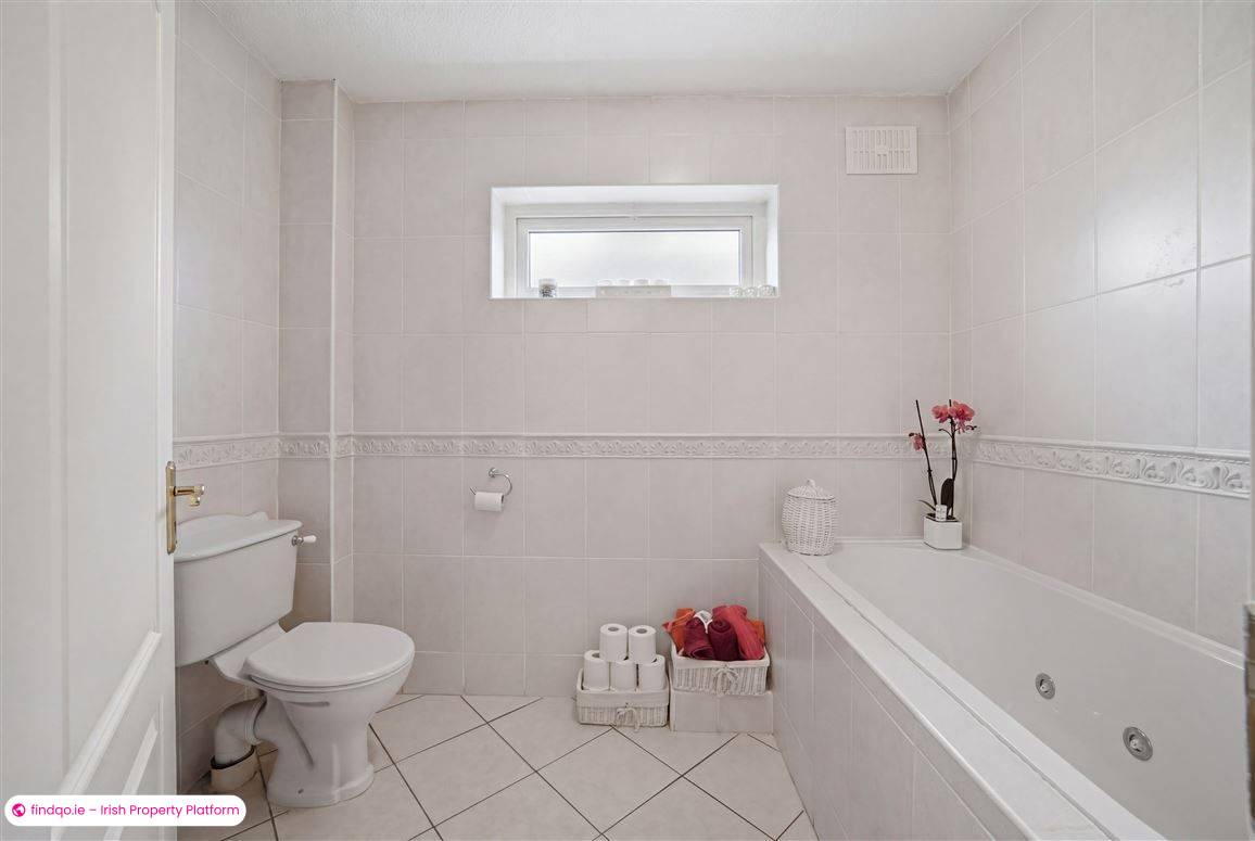 Detached house for Sale in Leixlip, Kildare