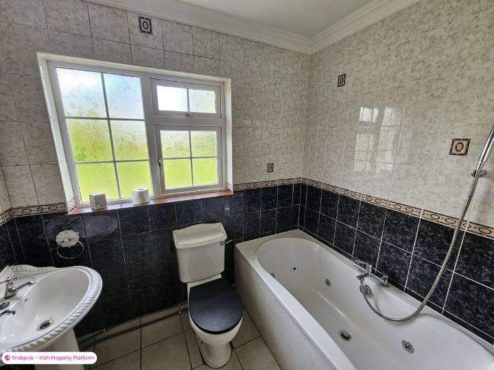 Bungalow for Sale in Derrygolan, Westmeath