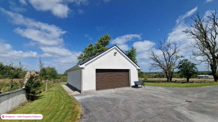 Detached house for Sale in Castlerea, Roscommon