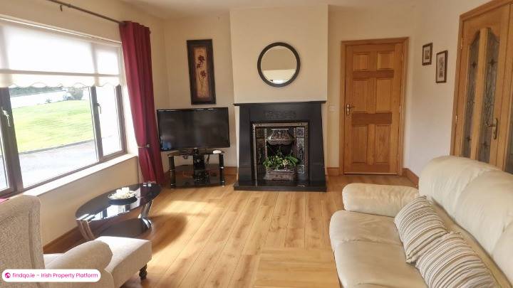 Detached house for Sale in Castlerea, Roscommon