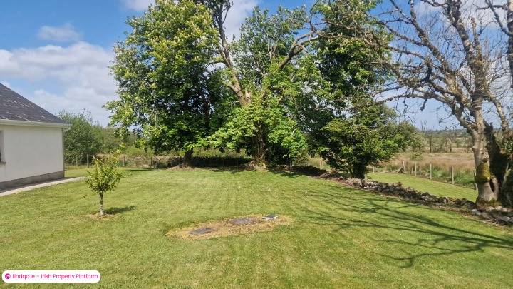 Detached house for Sale in Castlerea, Roscommon