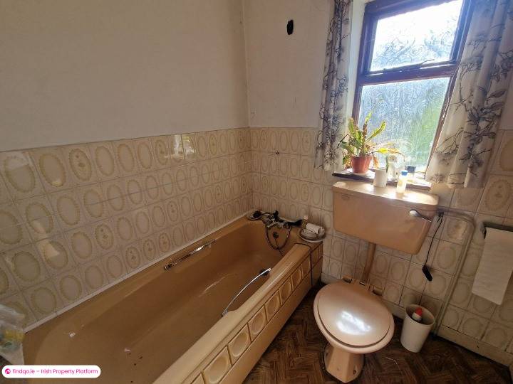 Detached house for Sale in Claremorris, Mayo