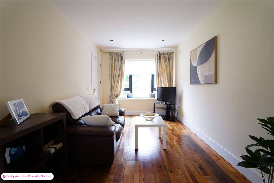 Detached house for Sale in Waterford City Centre, Waterford