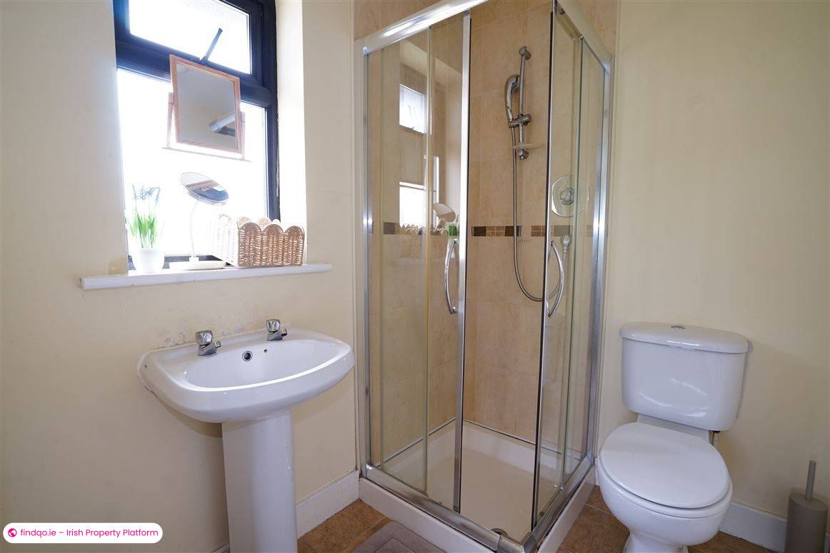 Detached house for Sale in Waterford City Centre, Waterford