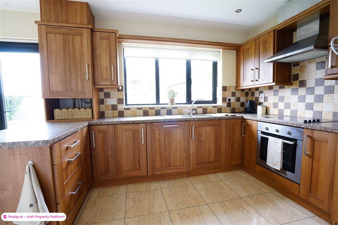 Detached house for Sale in Waterford City Centre, Waterford