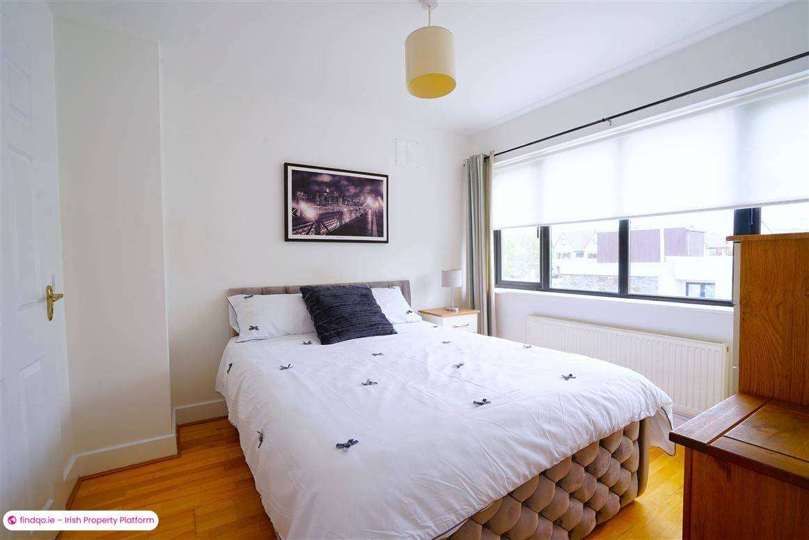 Detached house for Sale in Waterford City Centre, Waterford
