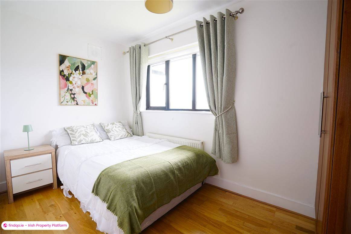 Detached house for Sale in Waterford City Centre, Waterford