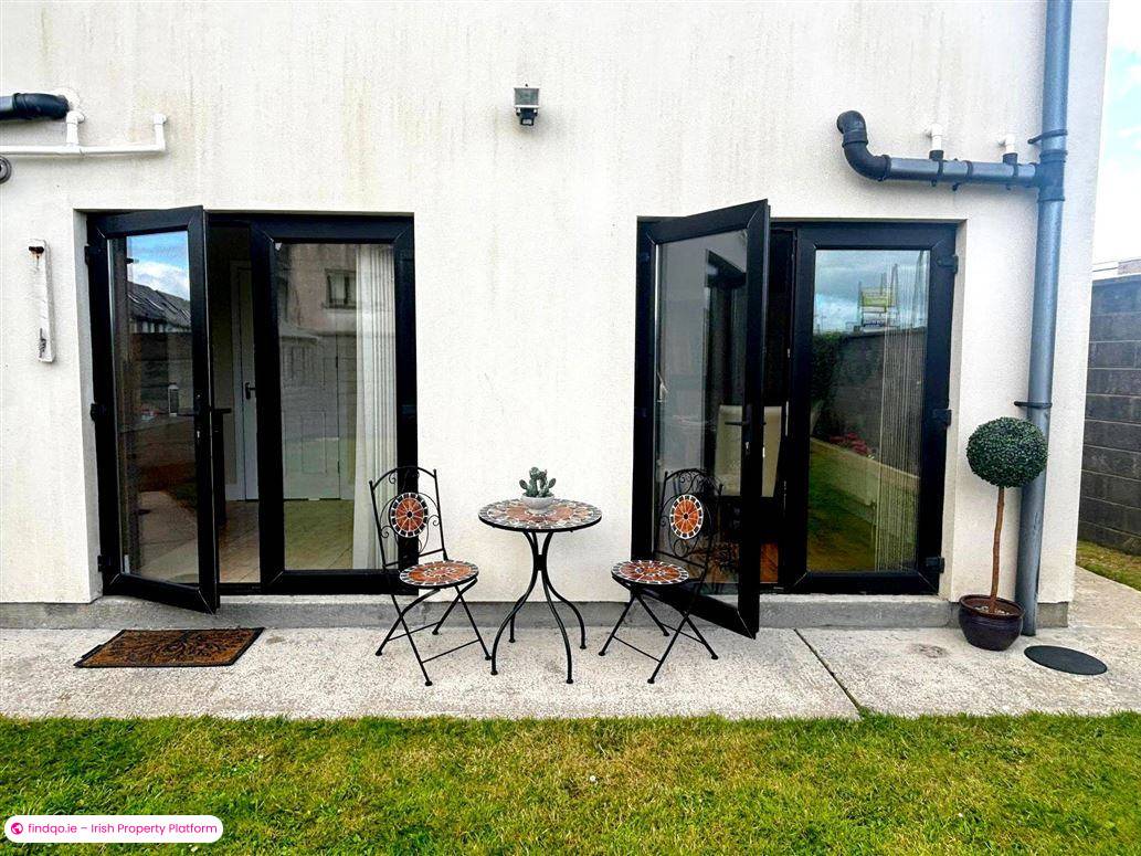 Detached house for Sale in Waterford City Centre, Waterford
