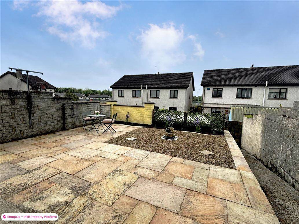 Semi-detached house for Sale in Slieverue, Kilkenny