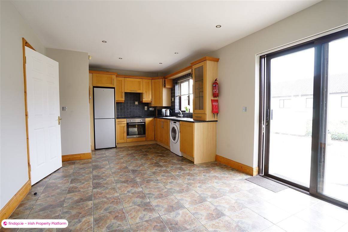 Semi-detached house for Sale in Slieverue, Kilkenny