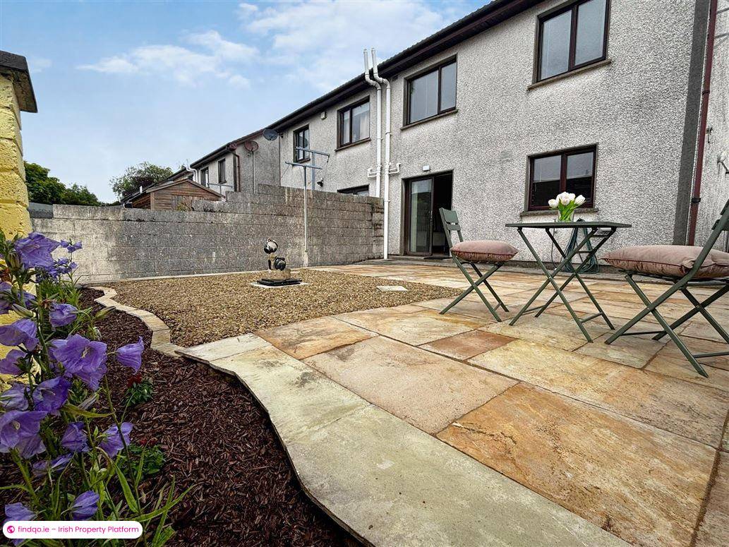 Semi-detached house for Sale in Slieverue, Kilkenny