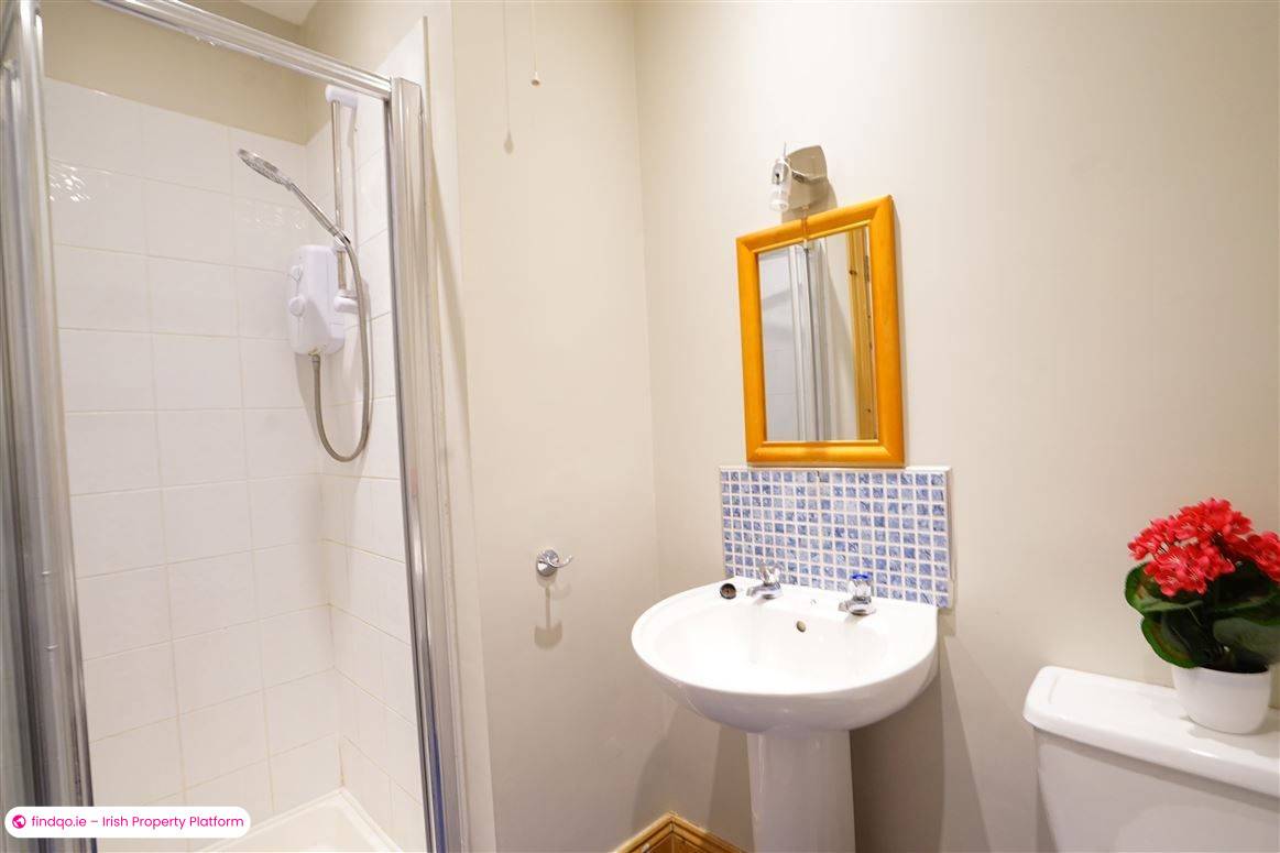 Semi-detached house for Sale in Slieverue, Kilkenny