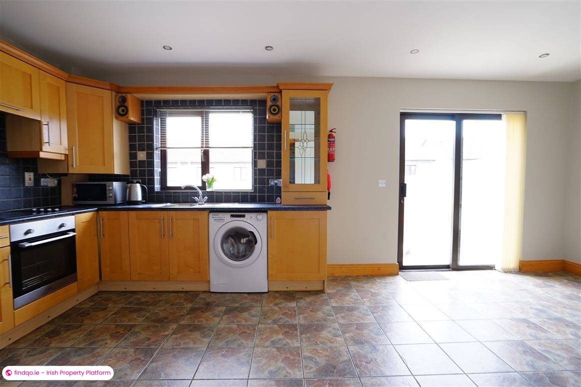 Semi-detached house for Sale in Slieverue, Kilkenny
