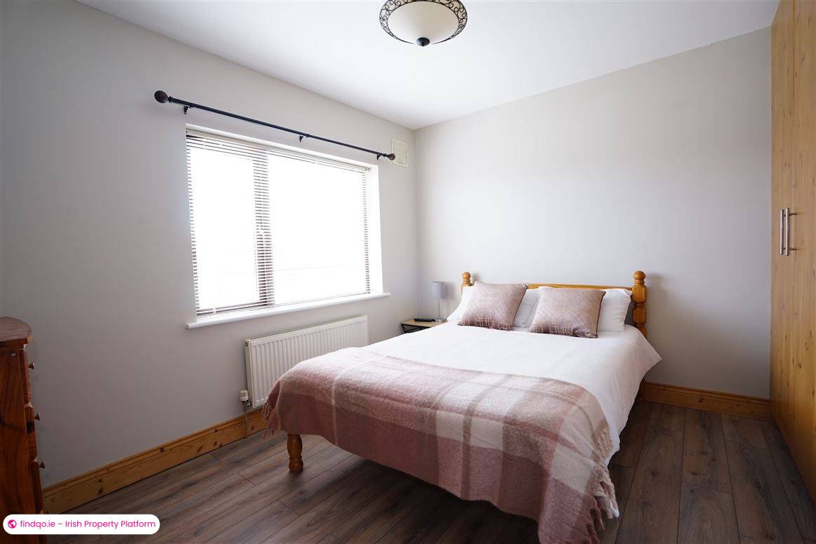 Semi-detached house for Sale in Slieverue, Kilkenny