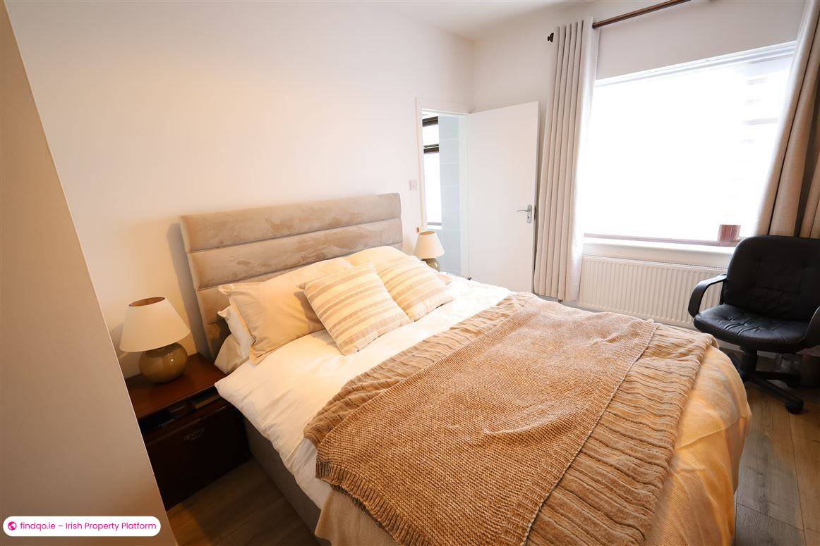 Detached house for Sale in Model Farm Road, Cork