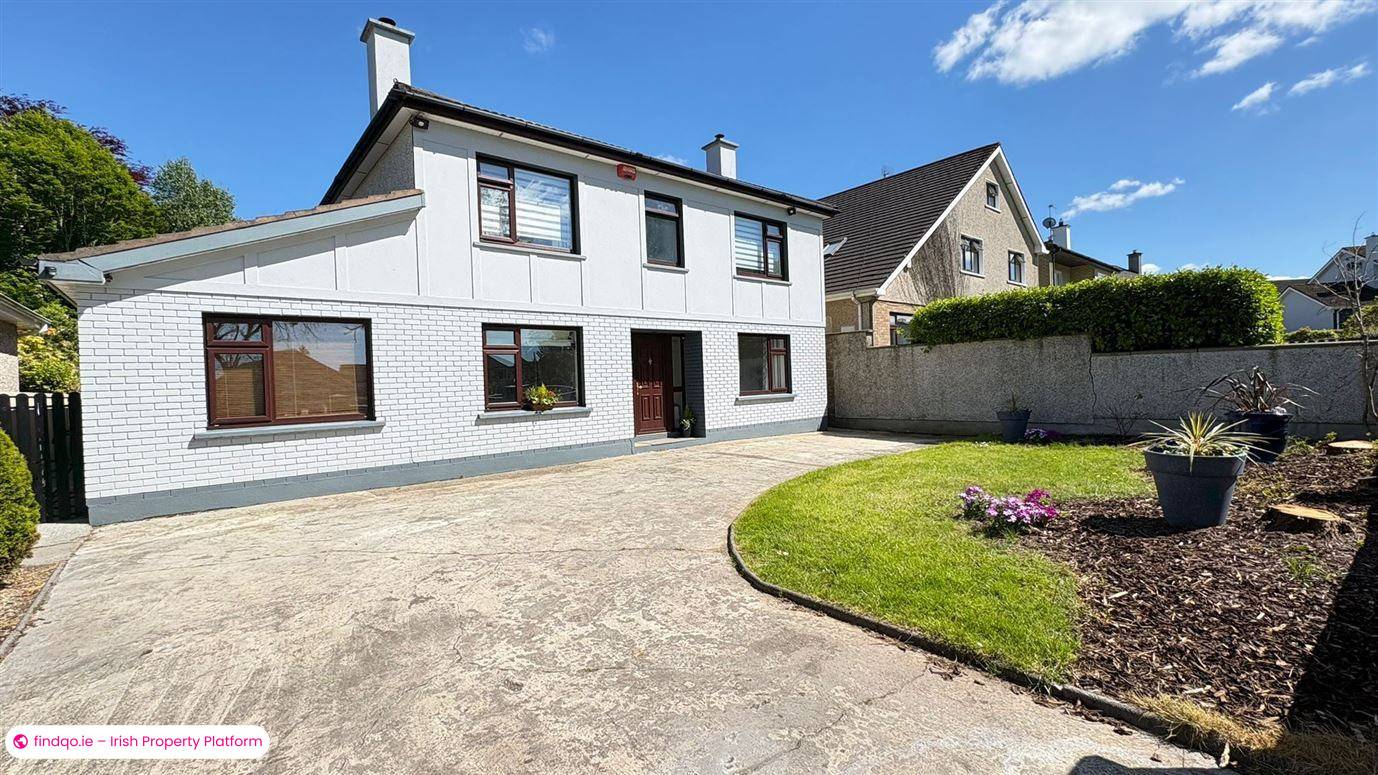 Detached house for Sale in Model Farm Road, Cork