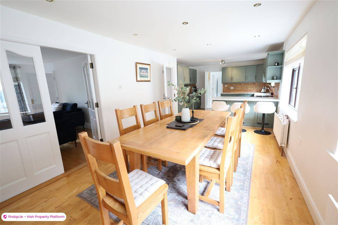 Detached house for Sale in Model Farm Road, Cork