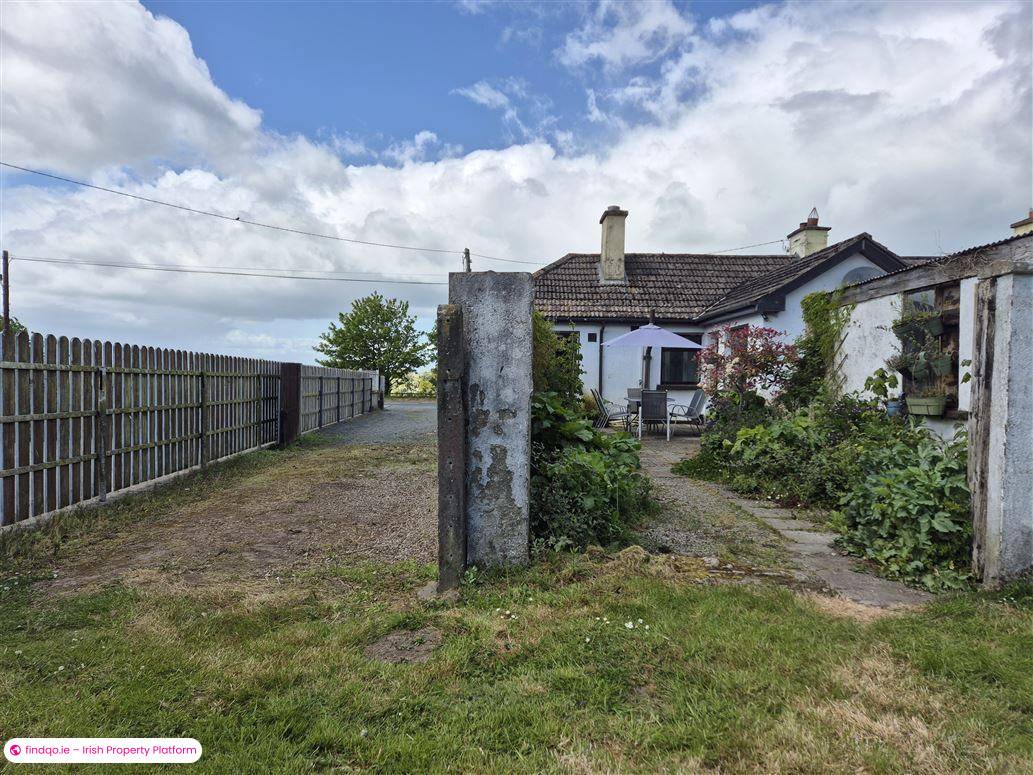 Semi-detached house for Sale in Moone, Kildare