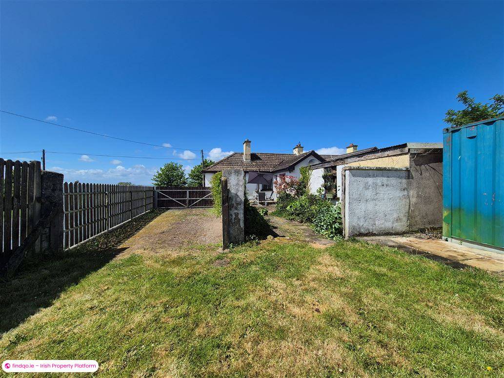 Semi-detached house for Sale in Moone, Kildare