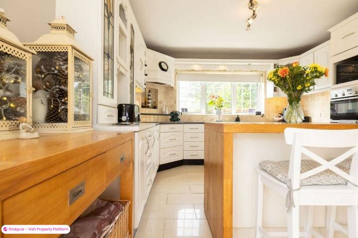 Detached house for Sale in Carlingford, Louth