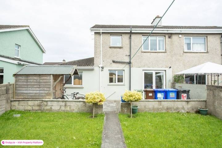 Semi-detached house for Sale in Dundalk, Louth