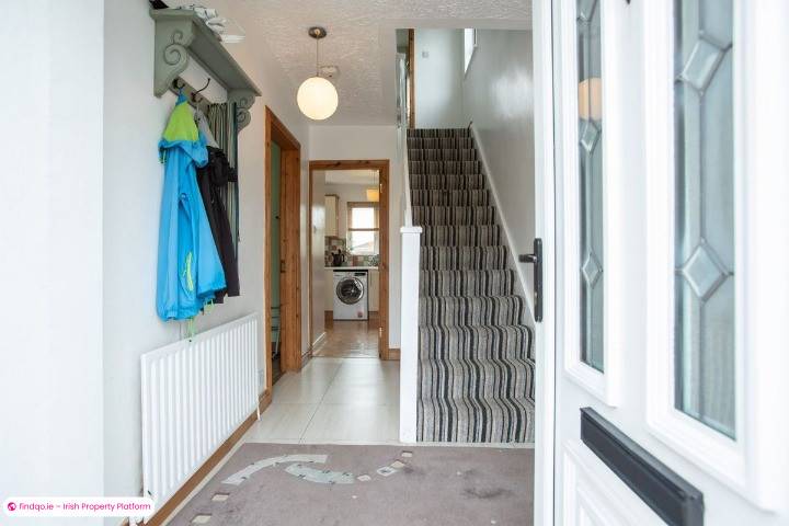 Semi-detached house for Sale in Dundalk, Louth