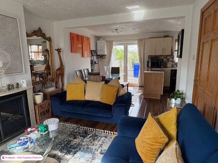Semi-detached house for Sale in Dundalk, Louth
