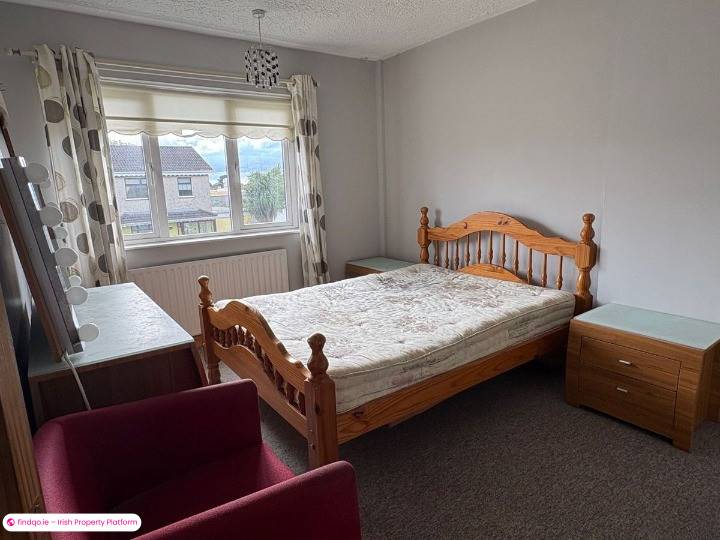 Semi-detached house for Sale in Dundalk, Louth