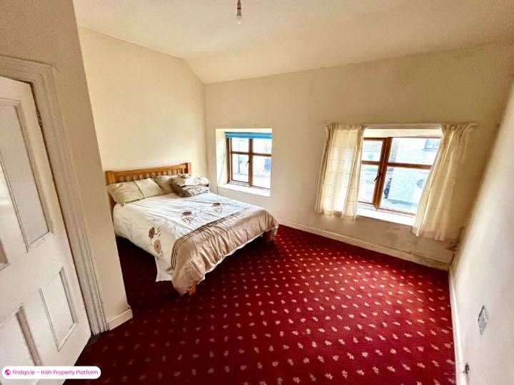 Restaurant / Bar / Hotel for Sale in Easkey, Sligo