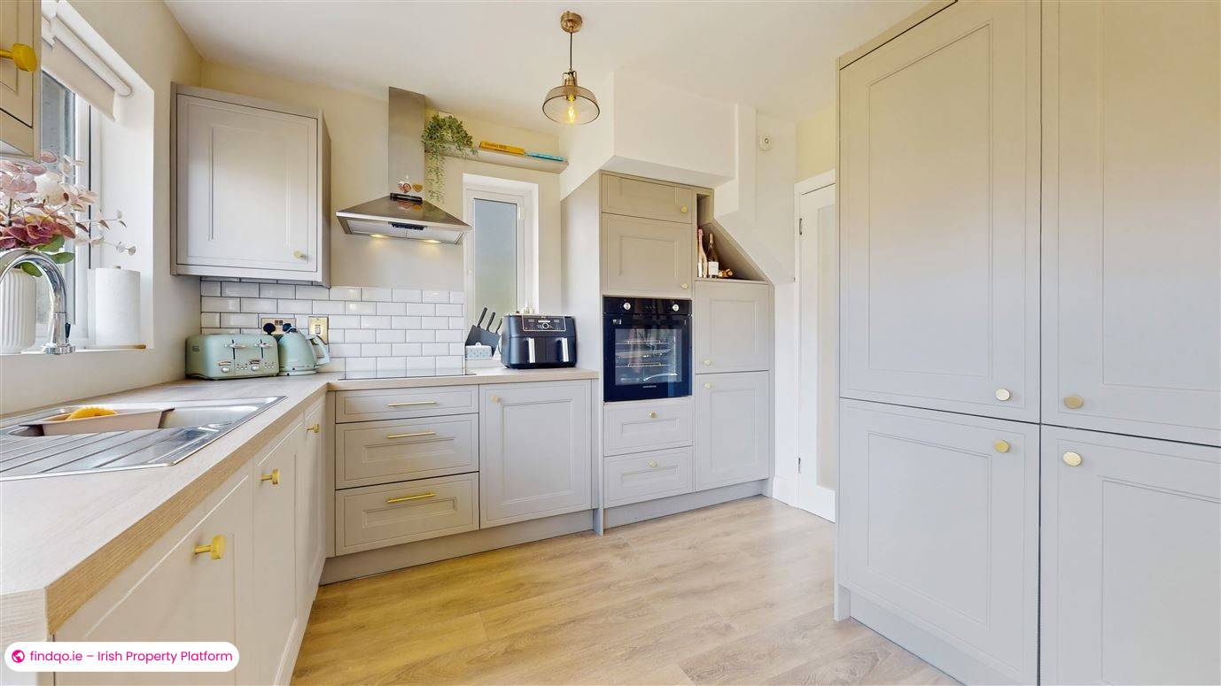 Semi-detached house for Sale in Santry, Dublin 9