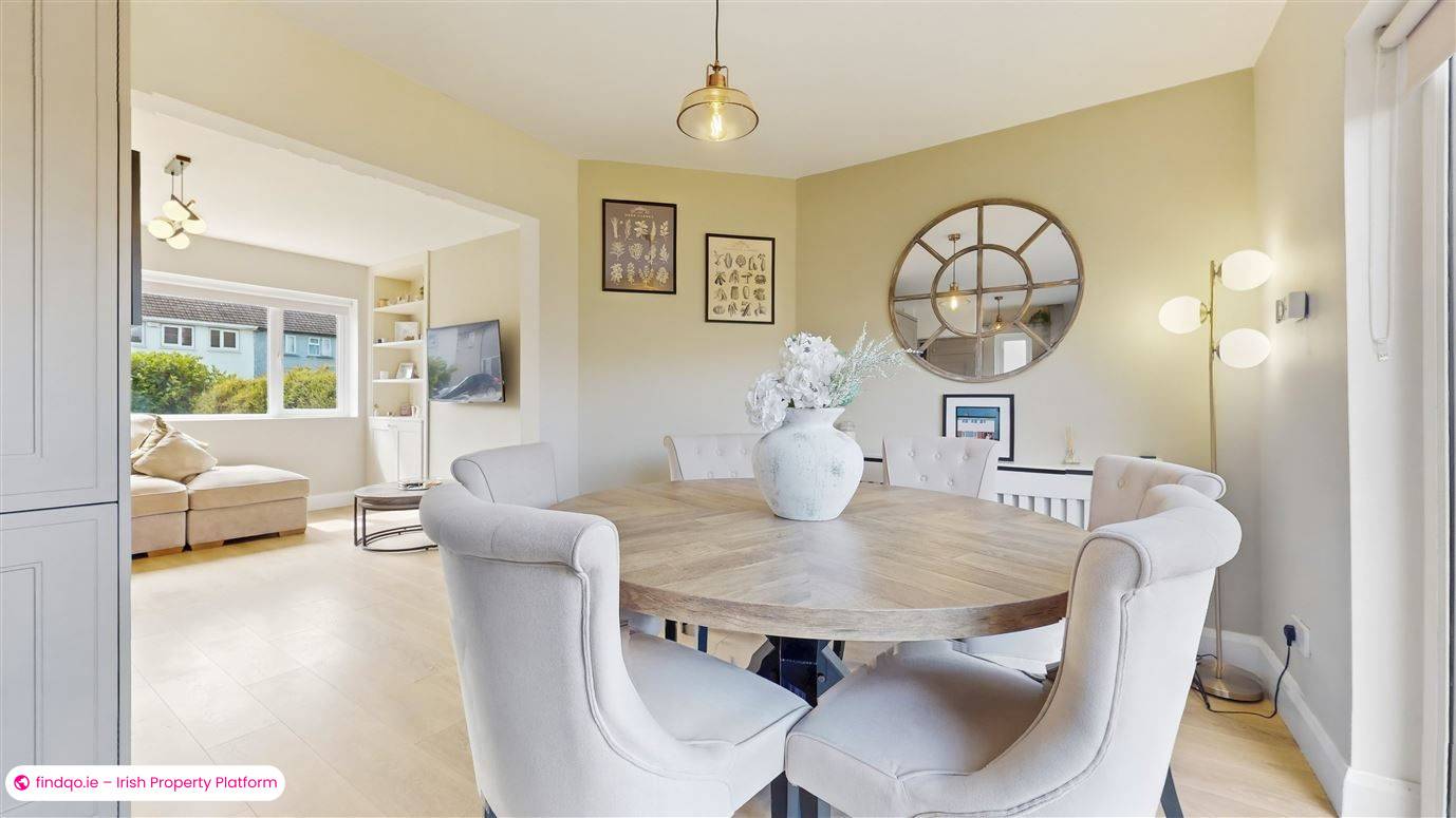 Semi-detached house for Sale in Santry, Dublin 9