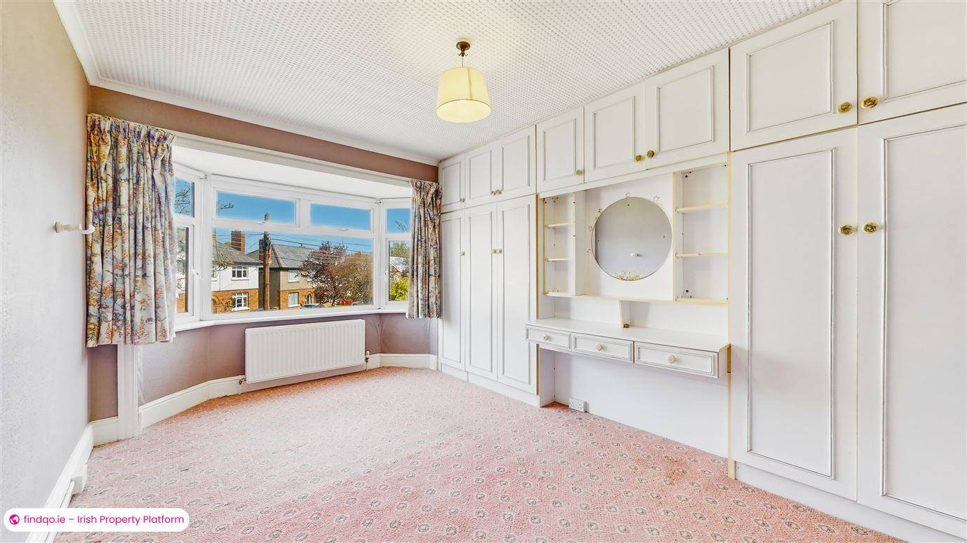 Semi-detached house for Sale in Whitehall, Dublin 9