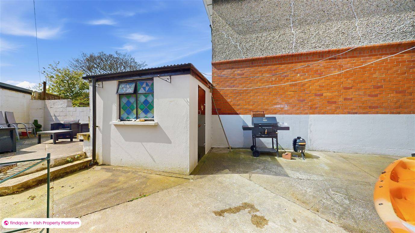 Semi-detached house for Sale in Whitehall, Dublin 9