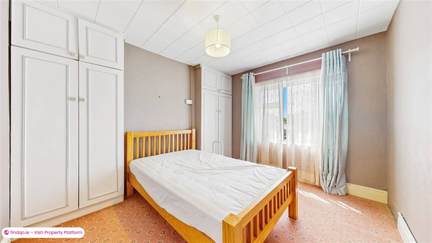 Semi-detached house for Sale in Whitehall, Dublin 9
