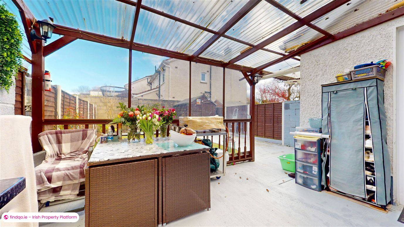 Semi-detached house for Sale in Lucan, Dublin (County)