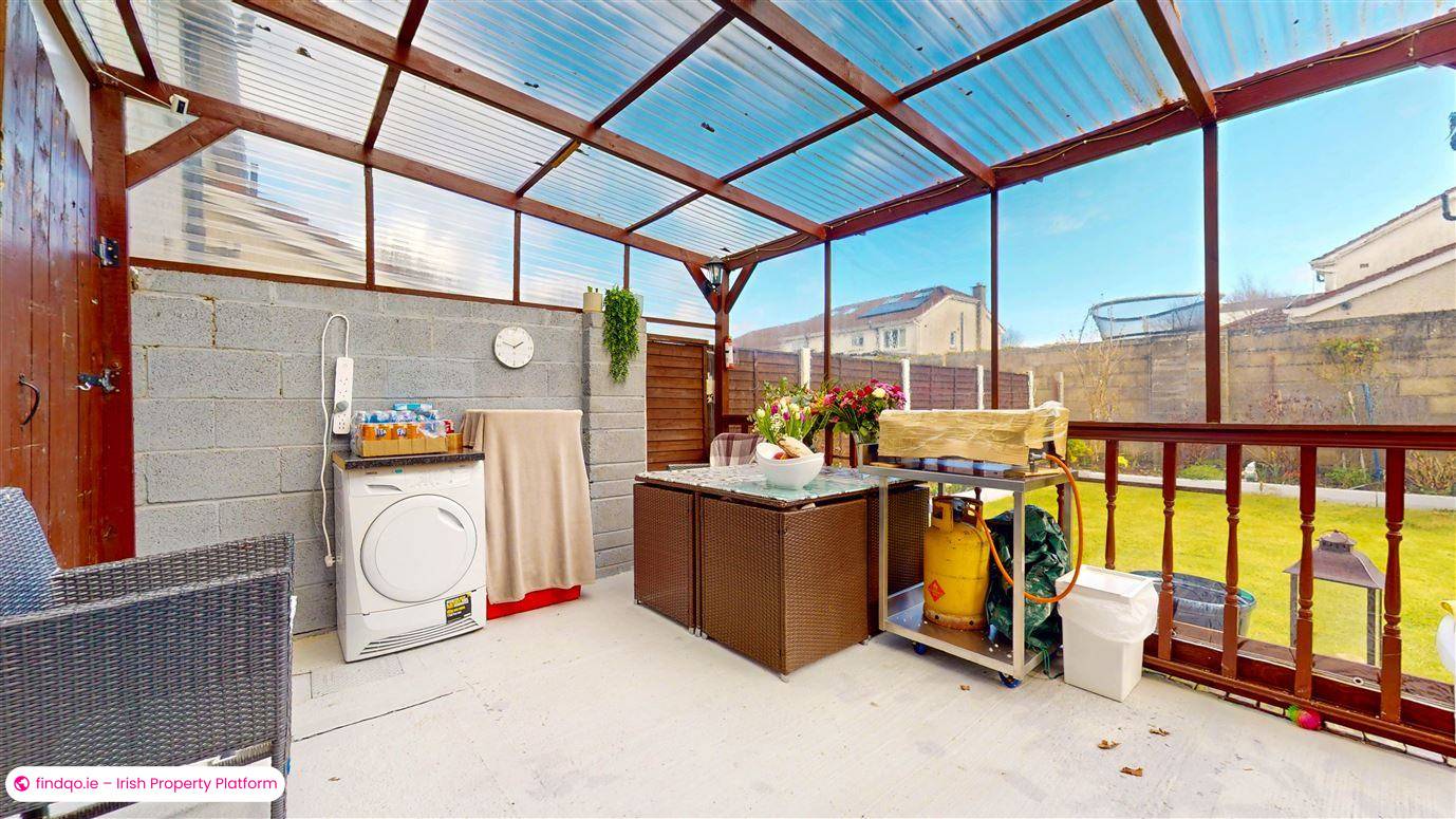 Semi-detached house for Sale in Lucan, Dublin (County)