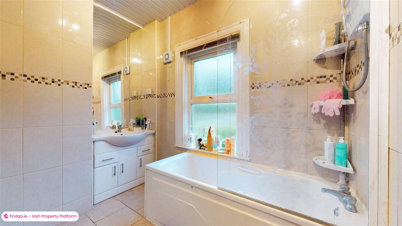 Semi-detached house for Sale in Drogheda, Louth