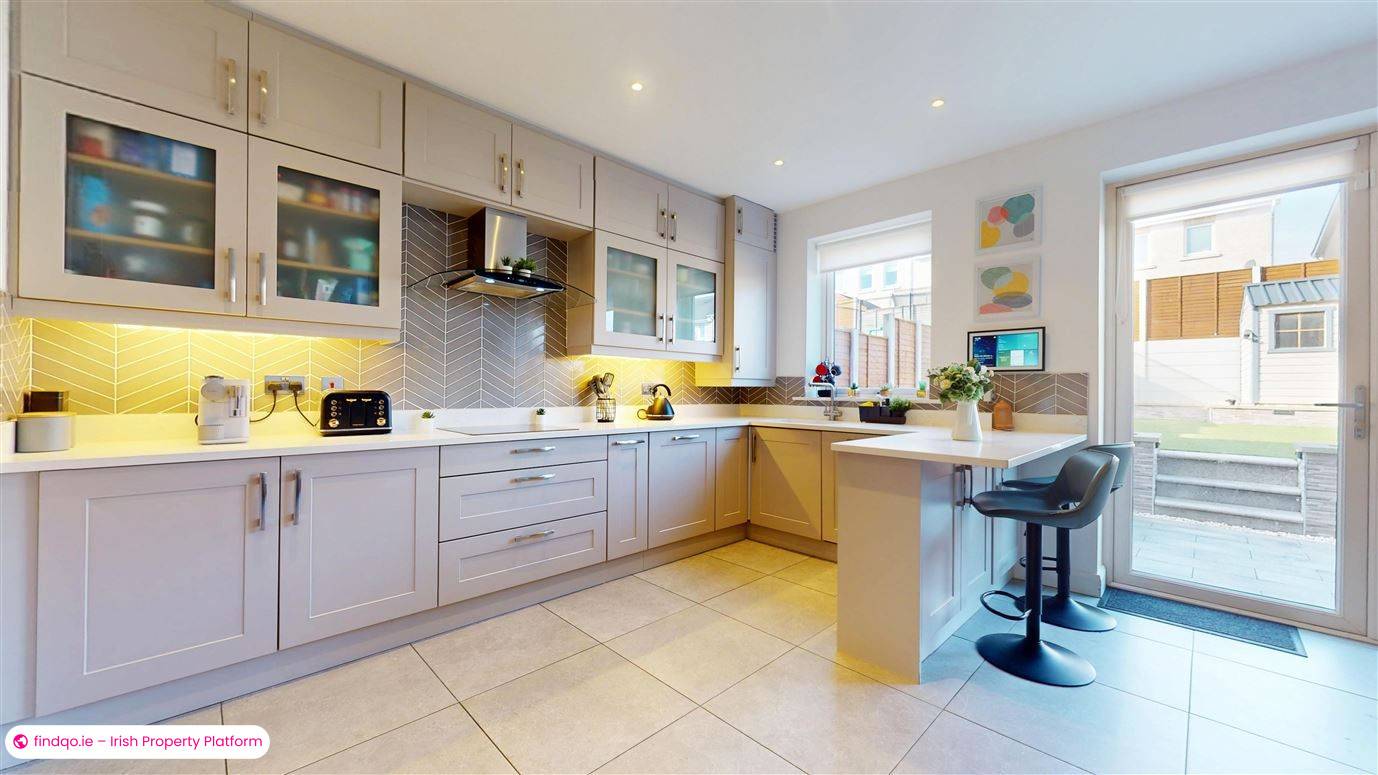 Semi-detached house for Sale in Swords, Dublin (County)