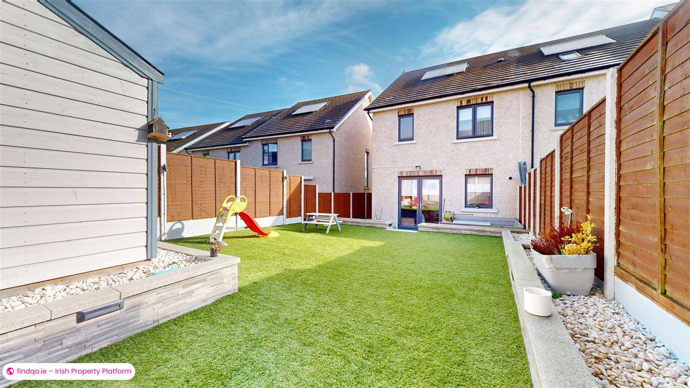 Semi-detached house for Sale in Swords, Dublin (County)